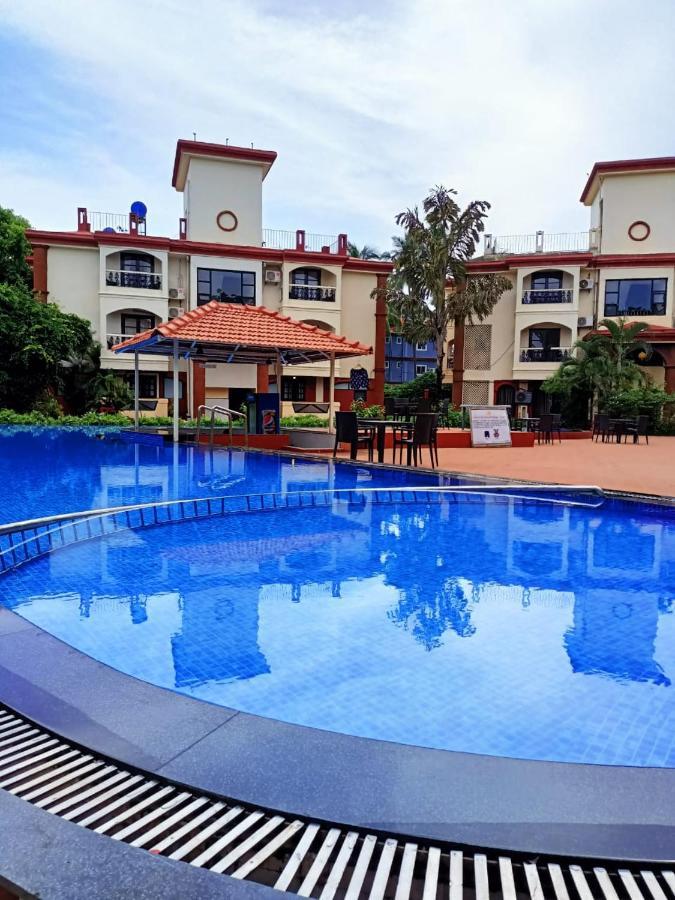Sun City Resort Baga Esterno foto